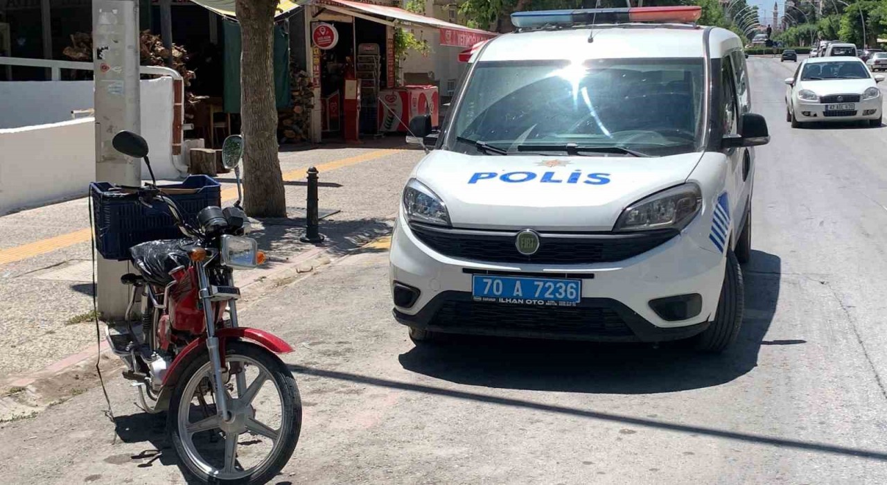Karamanda çaldığı motosikletle kaza yapan şahıs yaralandı