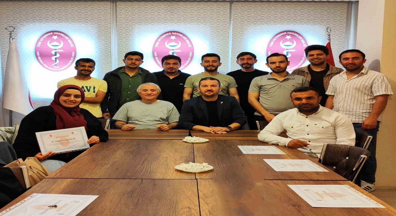Karsta, İneklerde Rektovaginal Yöntemle Suni Tohumlama kursu tamamlandı