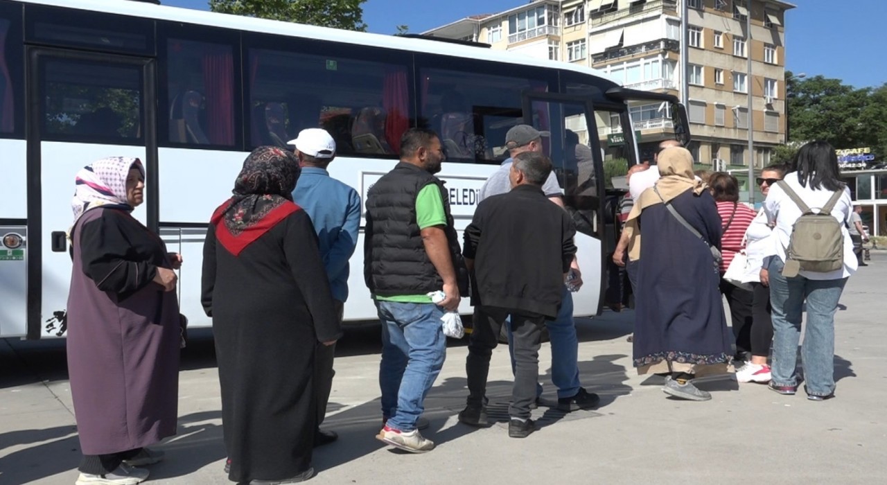 Kartal Belediyesinden Kurban Bayramında mezarlıklara ücretsiz ulaşım hizmeti