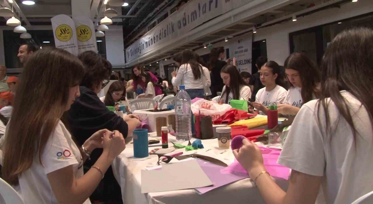 Kartalda ‘Dünya Çevre Günü Festivali çeşitli etkinliklere sahne oldu