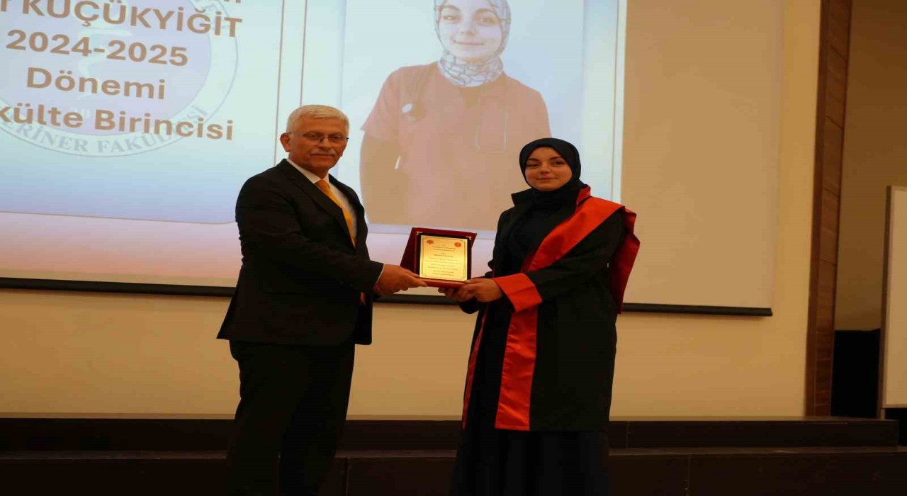 Kastamonu Üniversitesi Veteriner Fakültesinde mezuniyet heyecanı