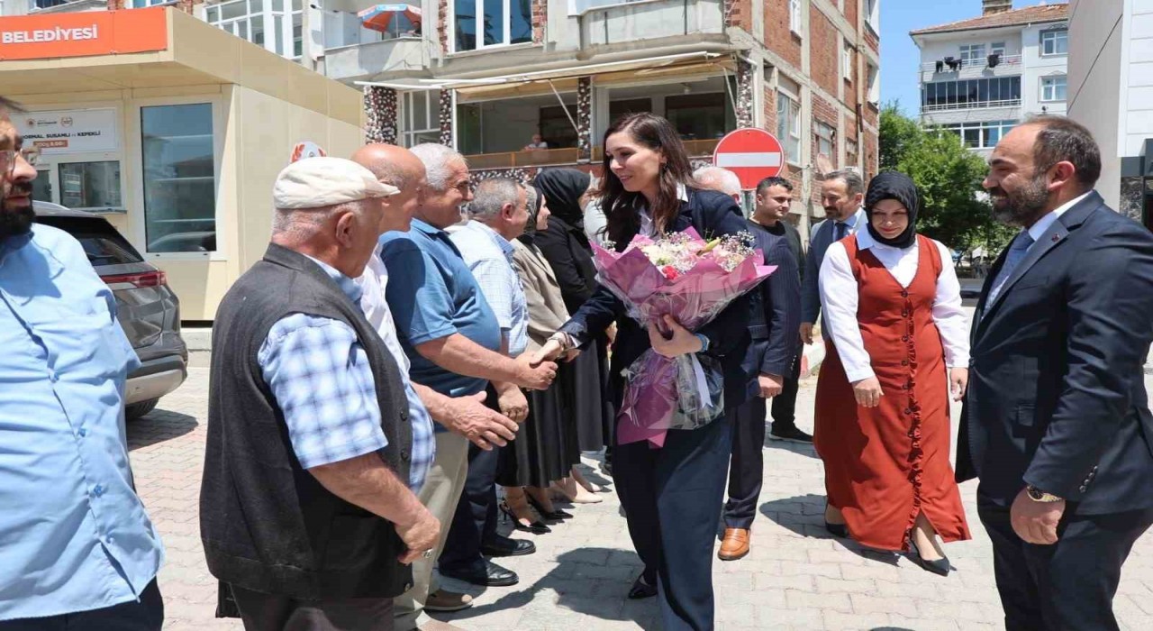 Kavakta bayramlaşma