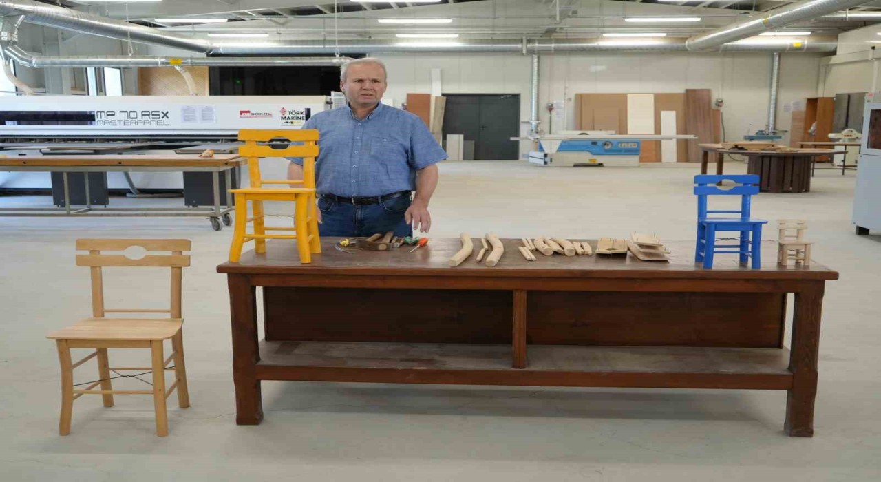 Kayın ağacından yapılan bu sandalye, 50 yıl boyunca hiçbir şey olmadan kullanılıyor