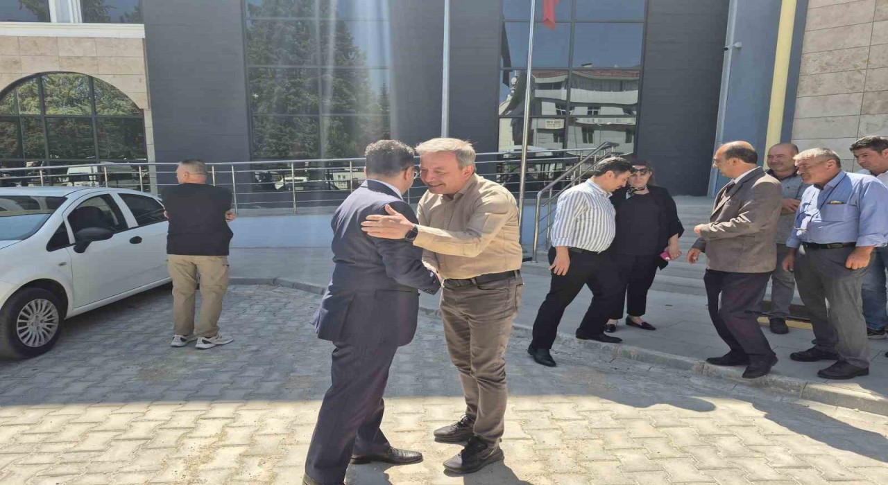 Kaymakam Hakan Alkan yeni görev yerine uğurlandı