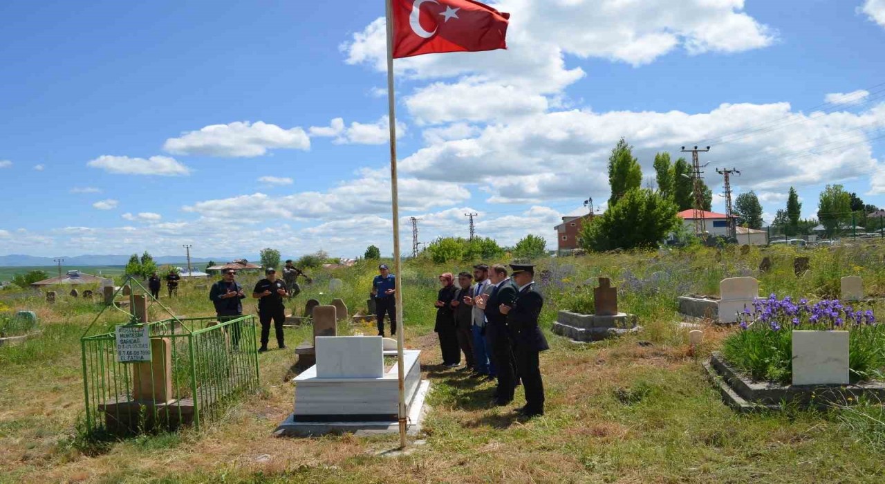Kaymakam Koşansudan şehit aileleri ve gazilere bayram ziyareti
