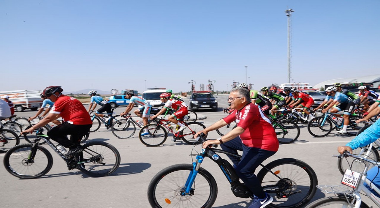 Kayseri Büyükşehir; bisiklet ulaşımına 100 milyon TLnin üzerinde yatırım yaptı