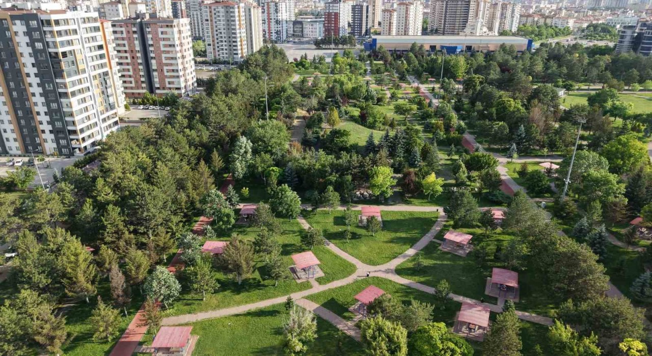 Kayseri Büyükşehirden daha güvenli parklar için teknolojik hamle