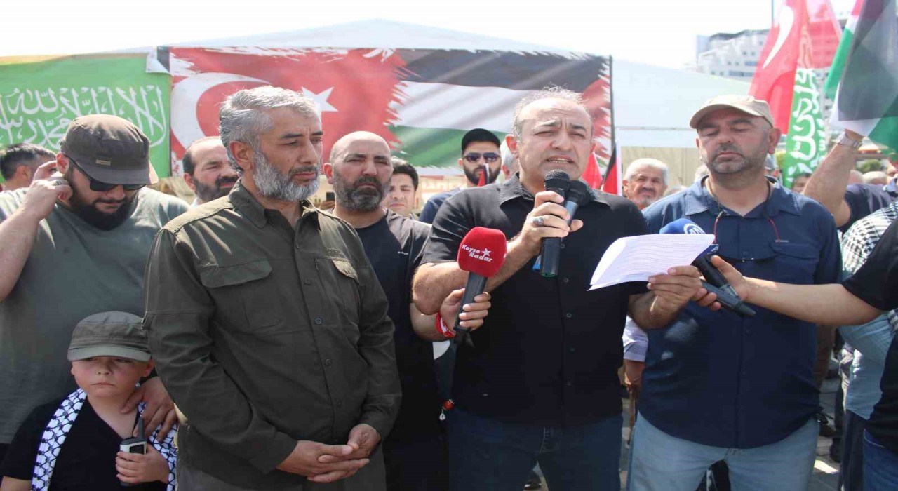 Kayseriden 10 aktivist Mısıra uğurlandı