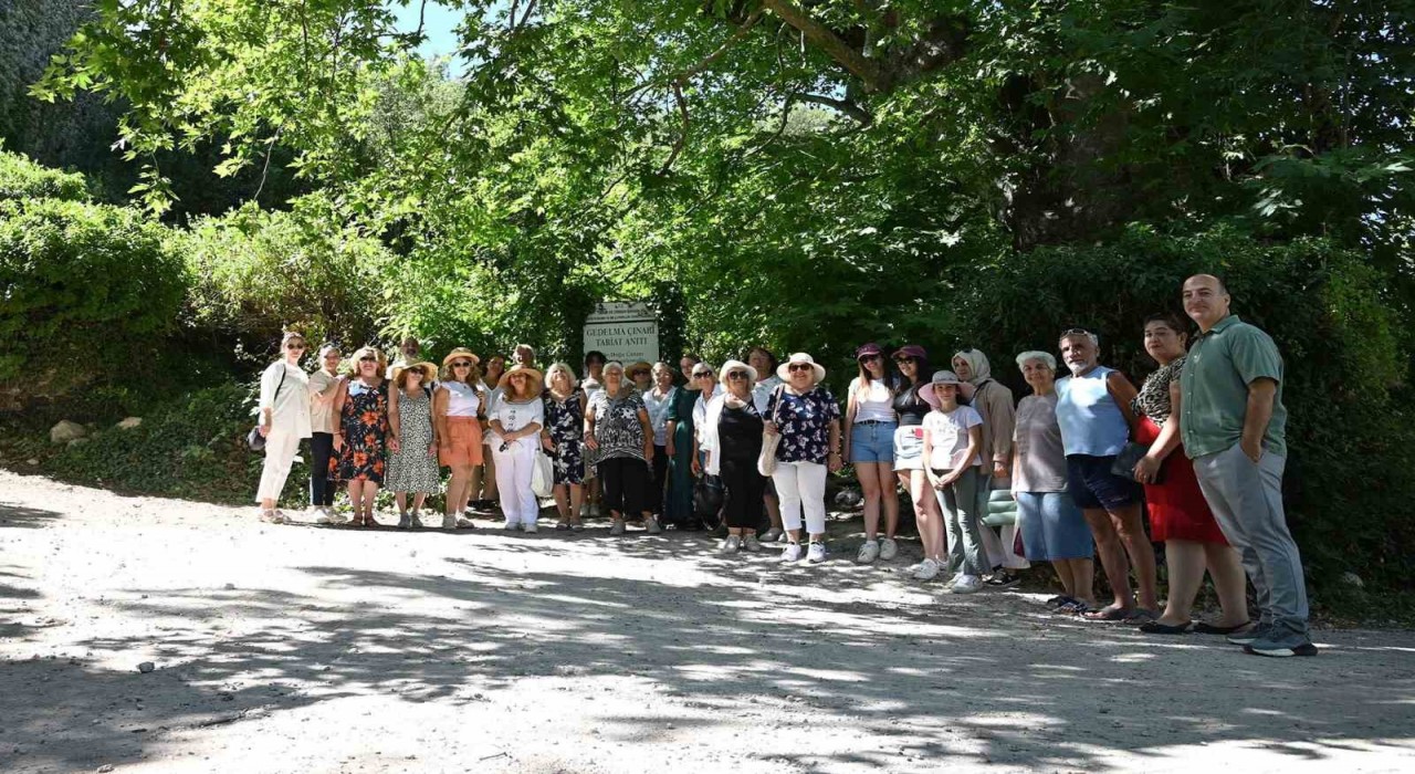 Kemerde mor turizm başladı