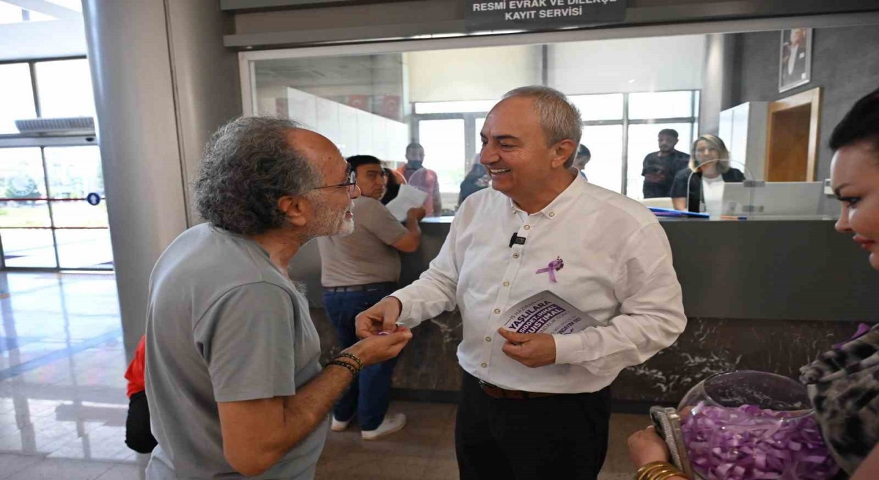 Kepez Belediyesinden mor kurdeleli farkındalık etkinliği