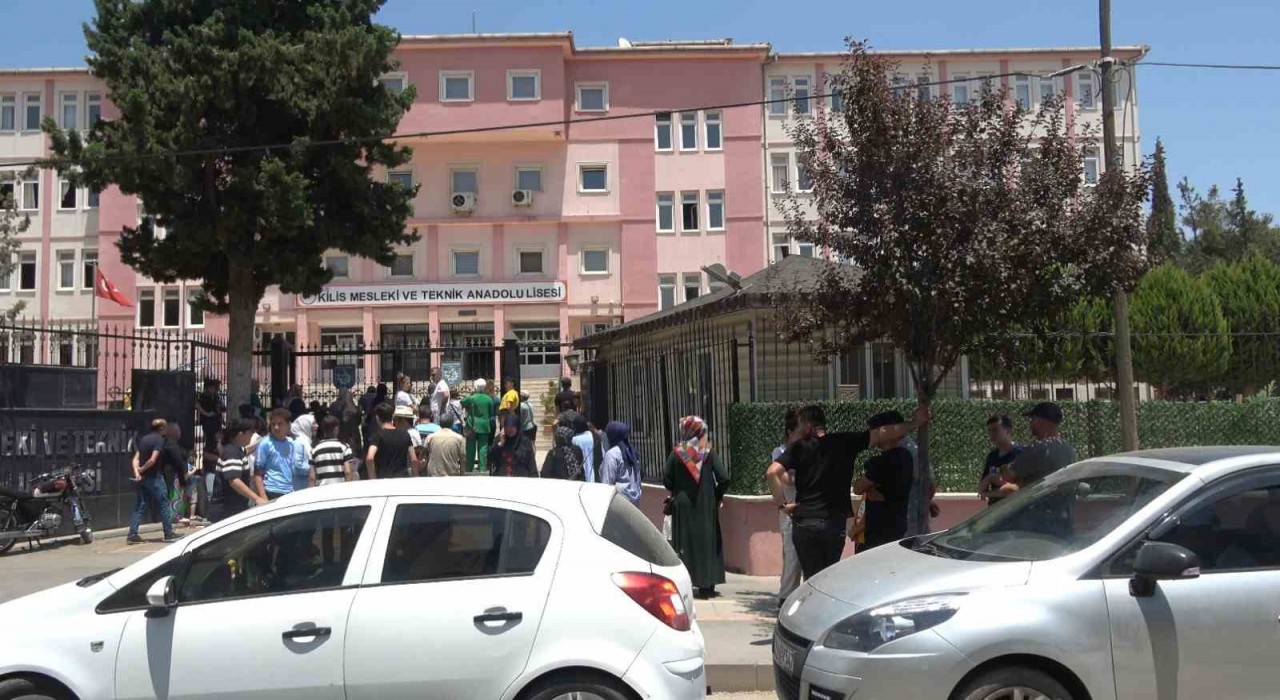 Kiliste 2 bin 272 öğrenci LGS heyecanı yaşadı