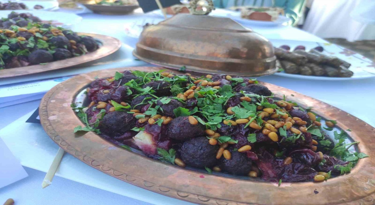 Kiraz festivalinde lezzet yarışı: Kirazdan Kebap 1nci oldu