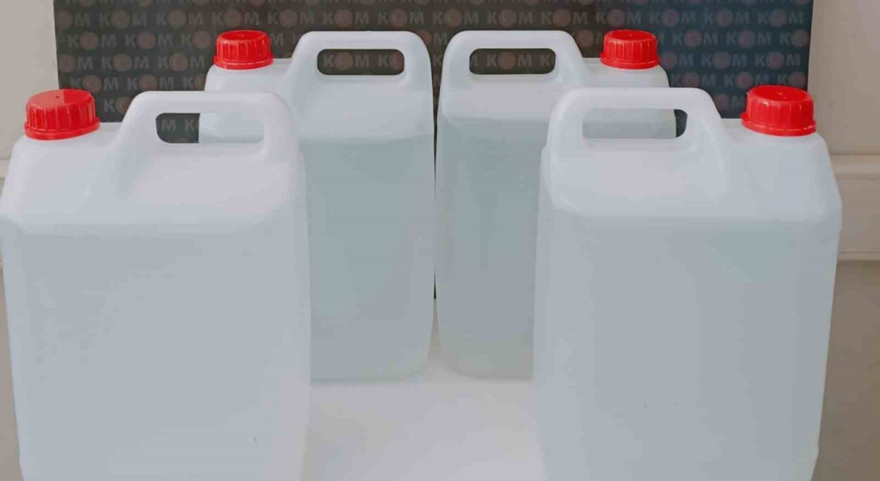 Kırıkkalede 20 litre kaçak alkol ele geçirildi