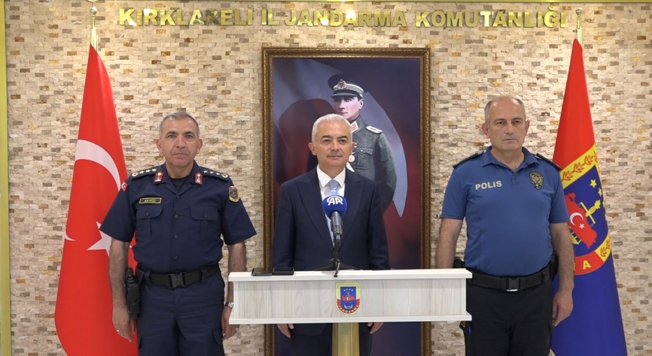 Kırklarelinde siber suçlarla mücadele çerçevesinde 797 şüpheli hakkında işlem yapıldı