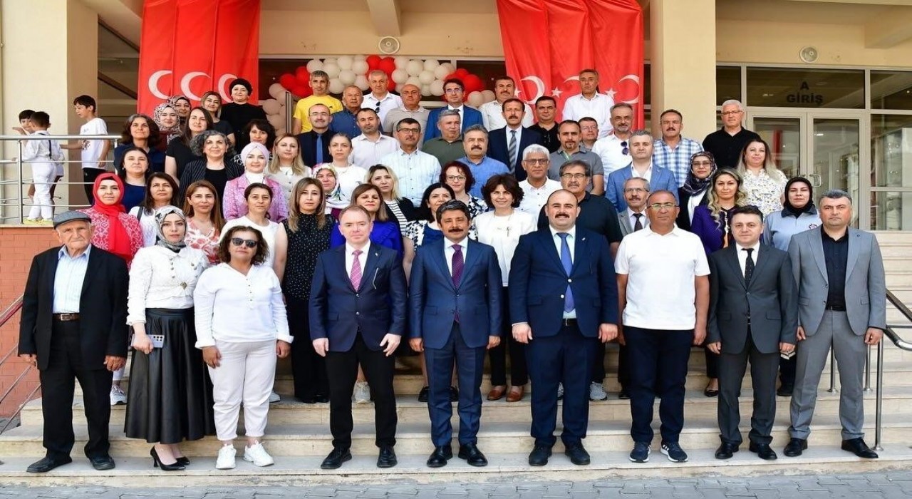 Kırşehirde 43 Bin 543 Öğrenci Karne Heyecanı Yaşadı