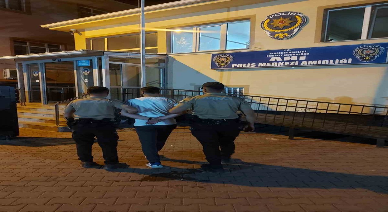 Kırşehirde aranan şahıs yakalandı