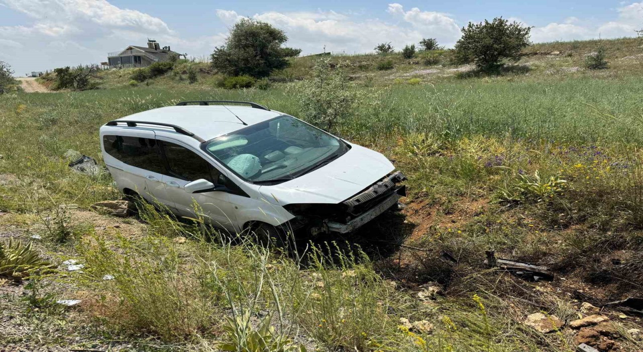 Konyada iki ayrı trafik kazası: 3 yaralı