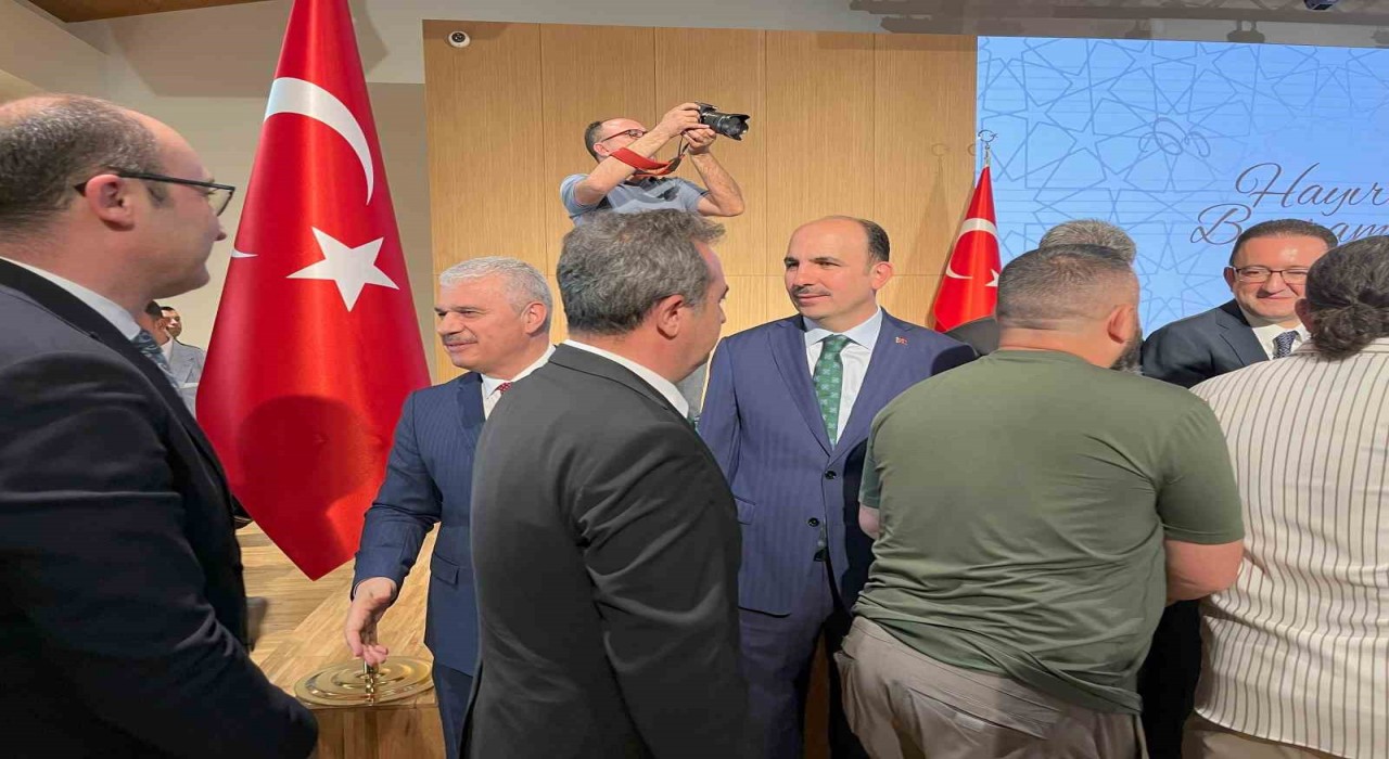 Konyada protokol bayramlaştı