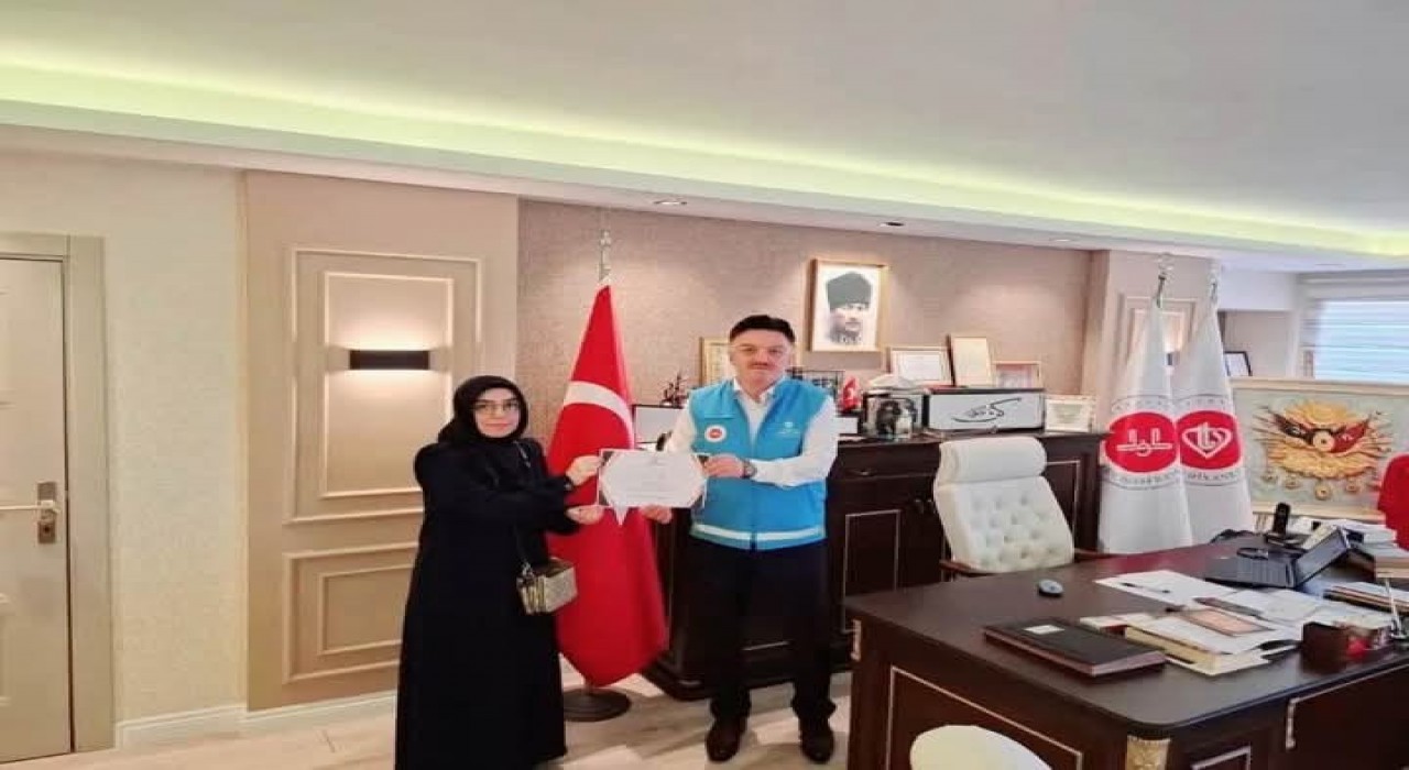 Küçük ellerden büyük destek: Hafızlık öğrencilerinden Gazzeye kurban bağışı