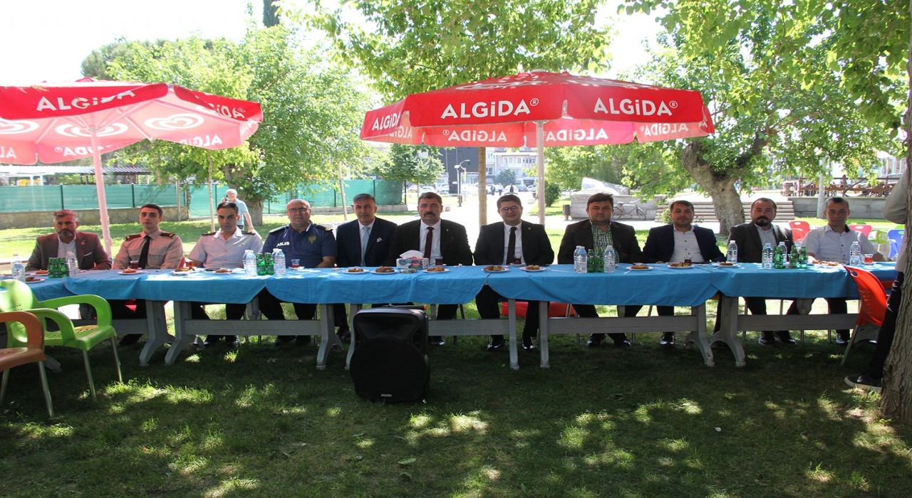 Kula protokolü bayramlaştı