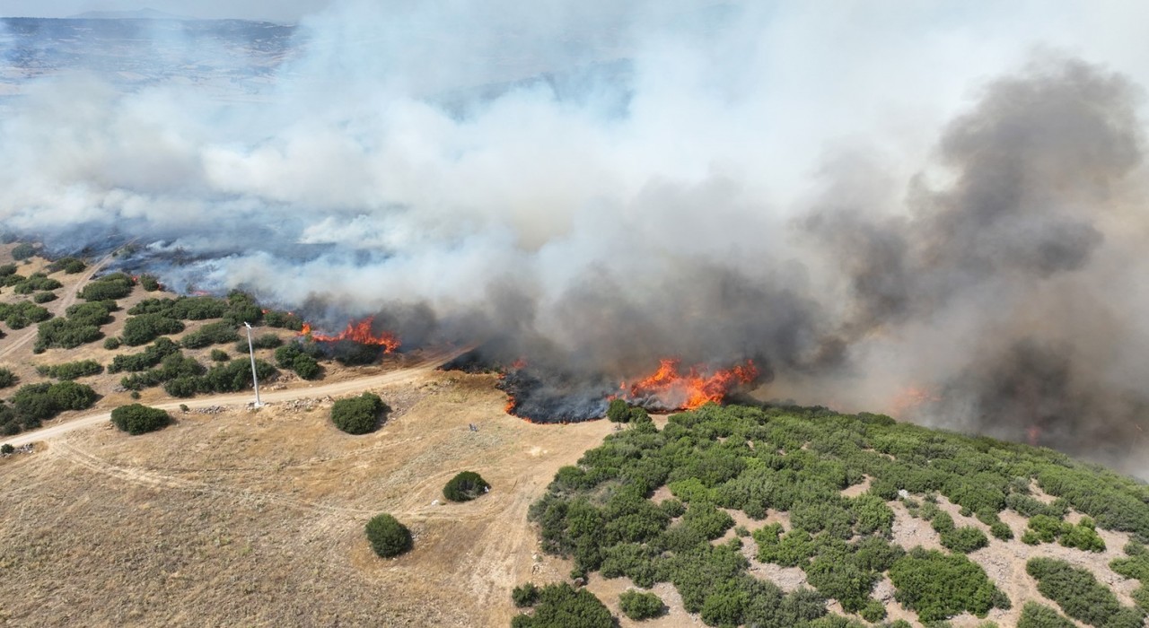Kuladaki orman yangını kontrol altında