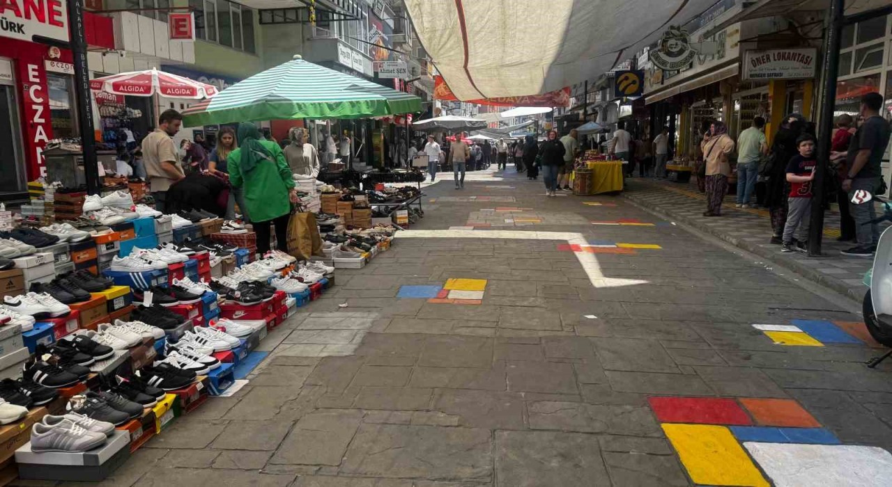 Kurban Bayramı öncesi Alaplıda adım atacak yer kalmadı