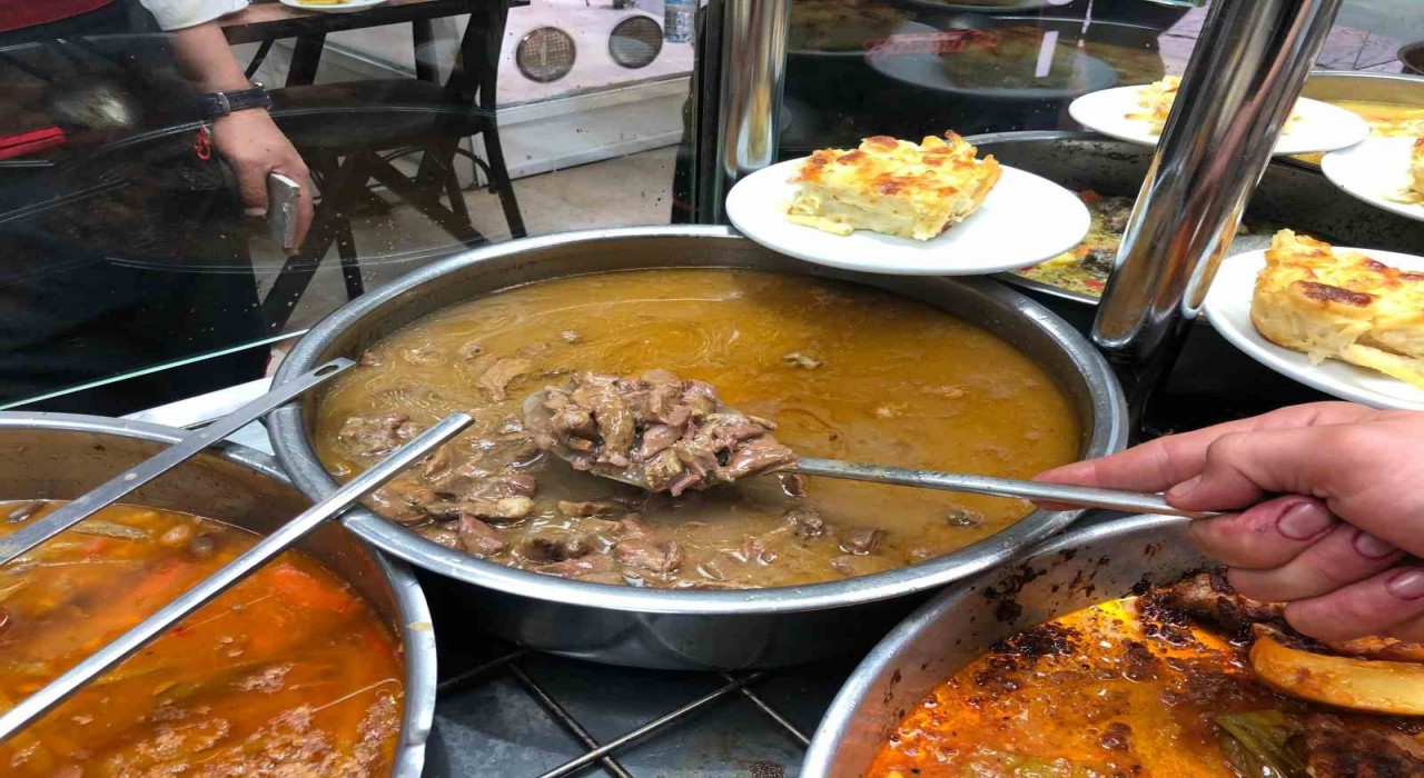 Kurban Bayramında uzmanından dengeli beslenme ve egzersiz uyarısı