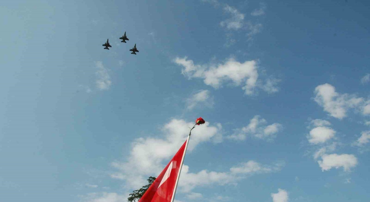 Kurtuluş Savaşı ruhu 95 kilometrelik yürüyüşle yaşatıldı