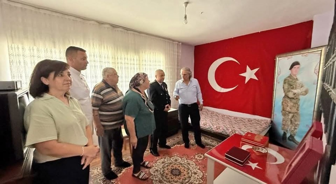 Kuşadası Kaymakamı Keklikten yoğun bayram mesaisi