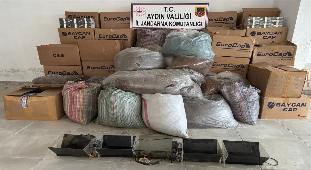 Kuşadasında kaçak sigara operasyonu: 3 ton tütün ele geçirildi