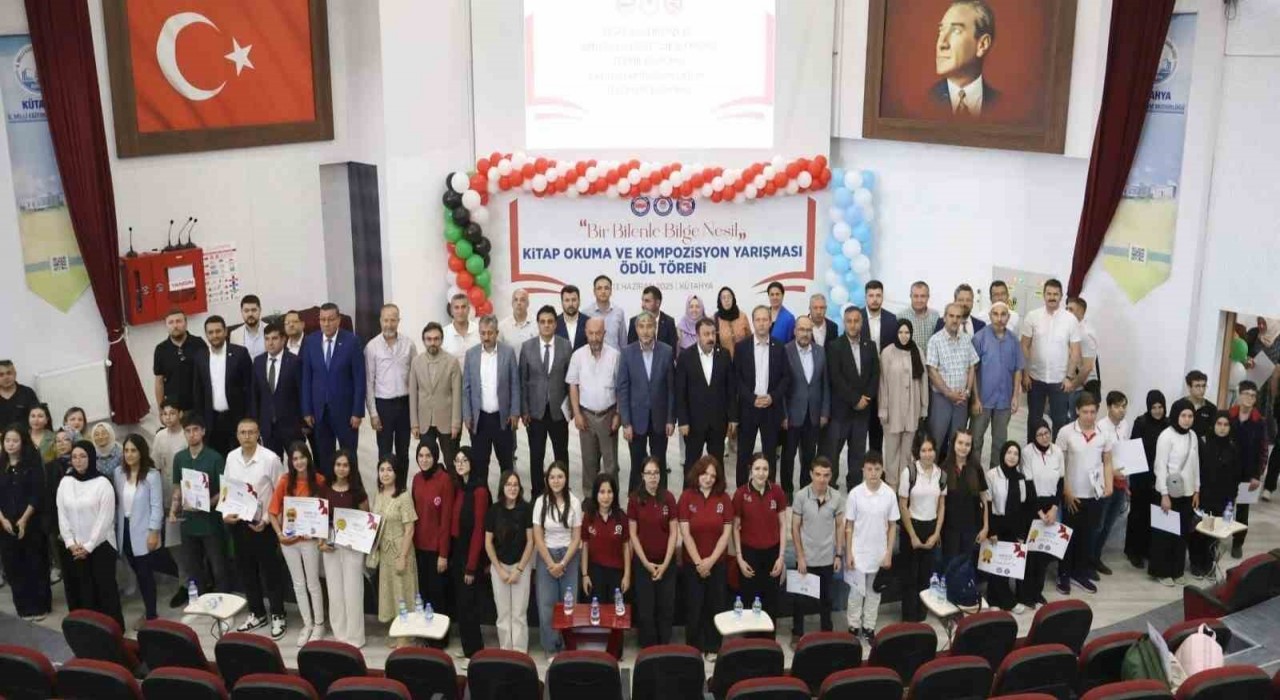 Kütahyada Bir Bilenle Bilge Nesil yarışmasının ödülleri sahiplerini buldu