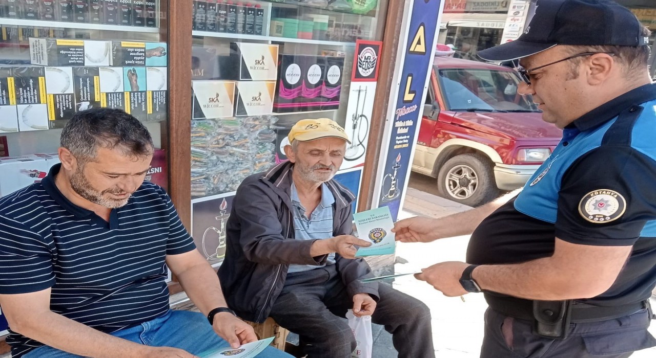 Kütahyada vatandaşlar dolandırıcılık olaylarına karşı bilinçlendirildi