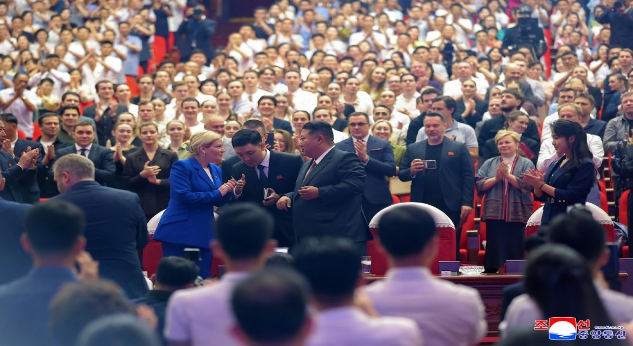 Kuzey Kore lideri Kim Jong-un, Rus Bakan Lyubimovayı ağırladı