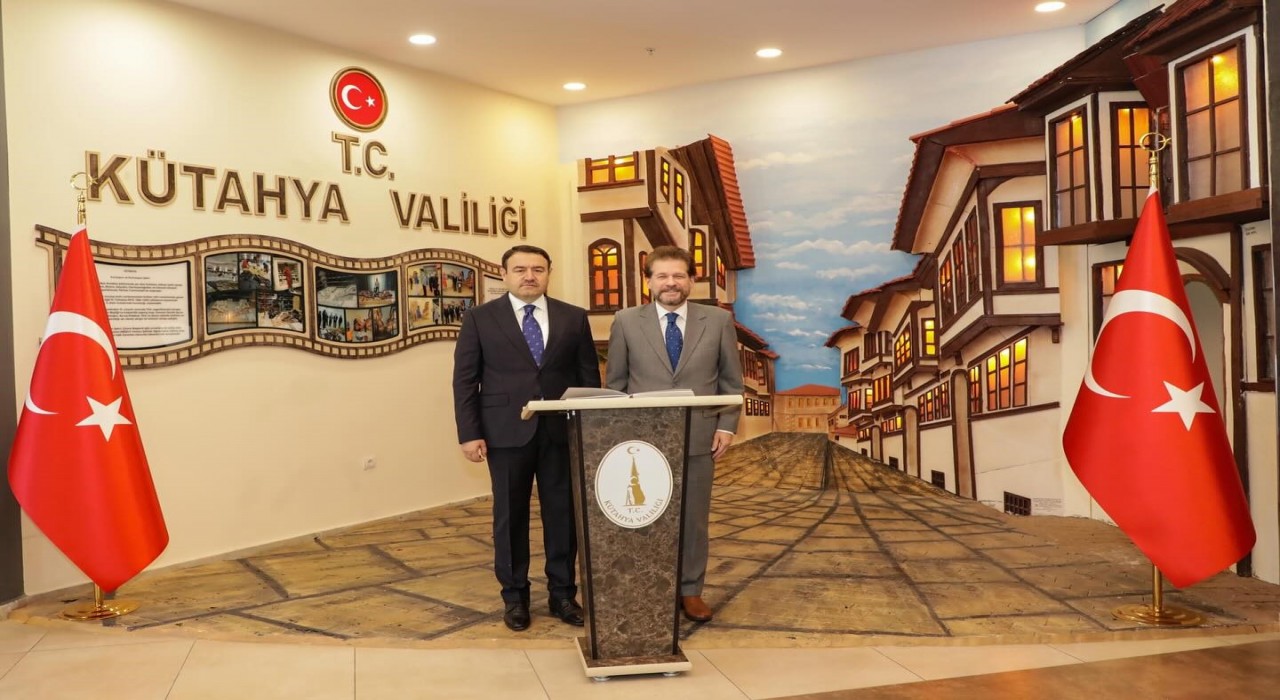 Kuzey Makedonya Büyükelçisi Manasijevskiden Kütahyaya ziyaret