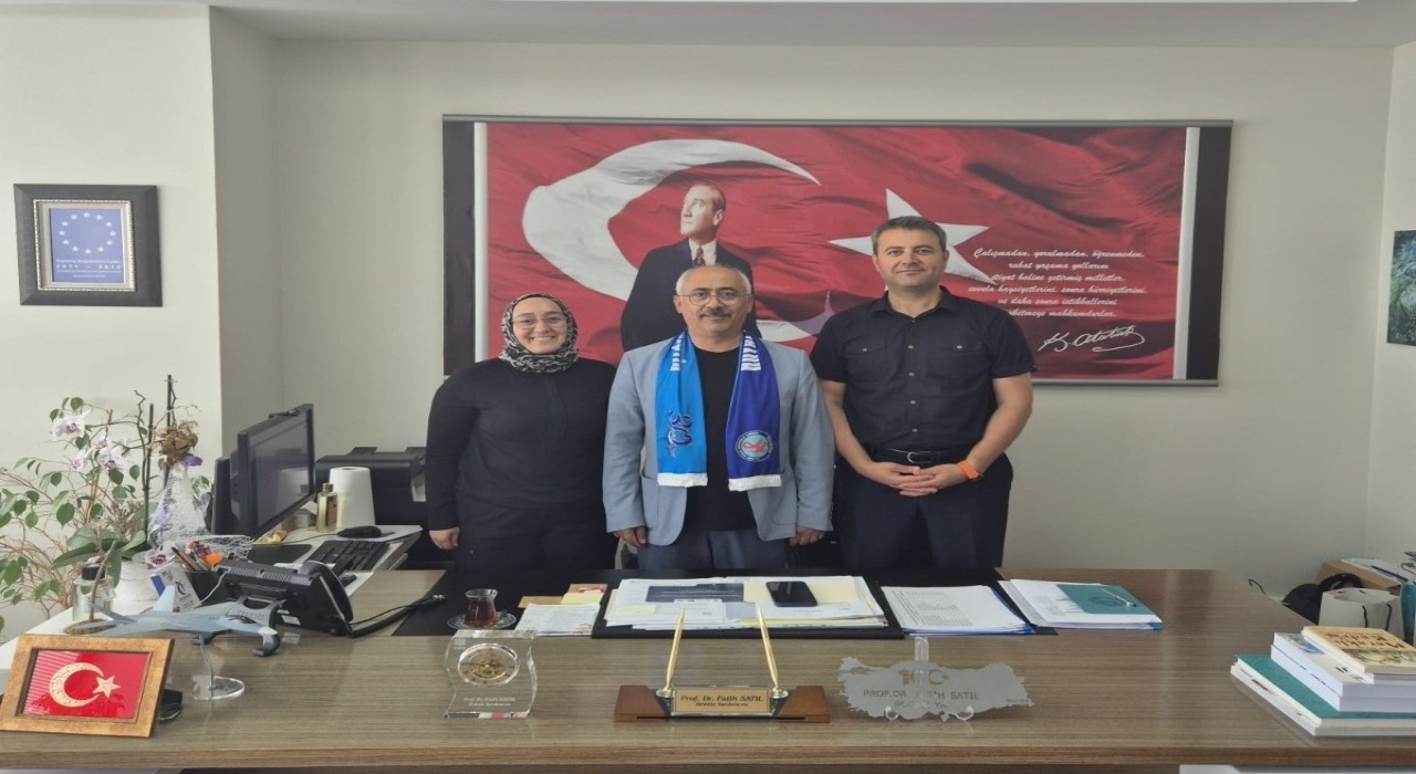 Lise öğrencilere Balıkesir Üniversitesinden bilimsel eğitim desteği