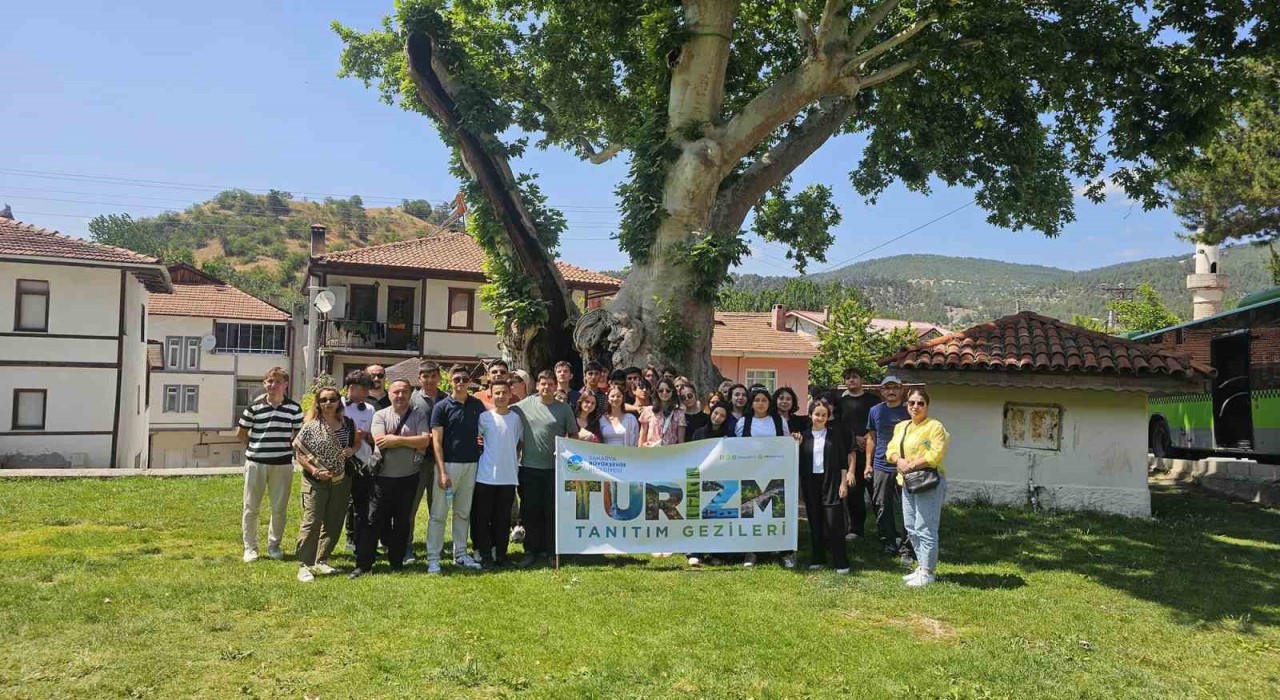 Liseli gençler Sakaryayı keşfetti