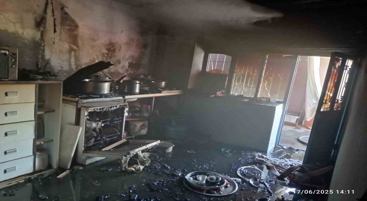 Malatyada ev yangını