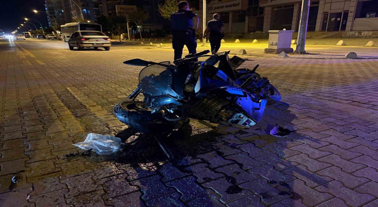Malatyada otomobil ile motosiklet çarpıştı: 1 yaralı