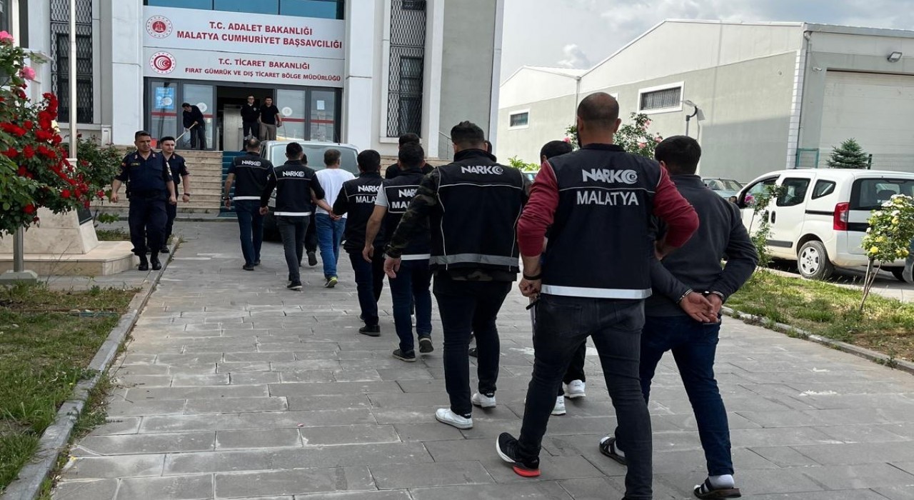 Malatyada torbacı operasyonu: 14 tutuklama