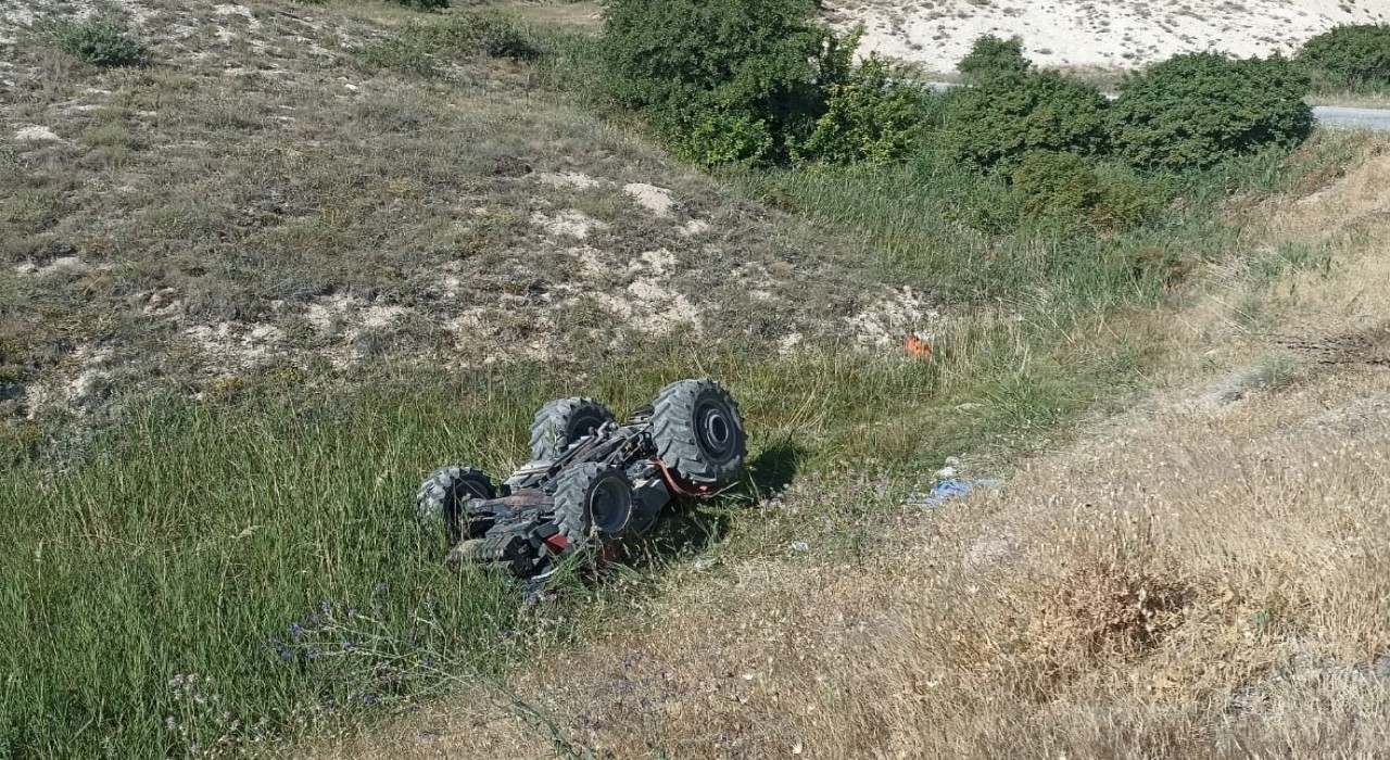 Malatyada traktör şarampole yuvarlandı: 1 ölü