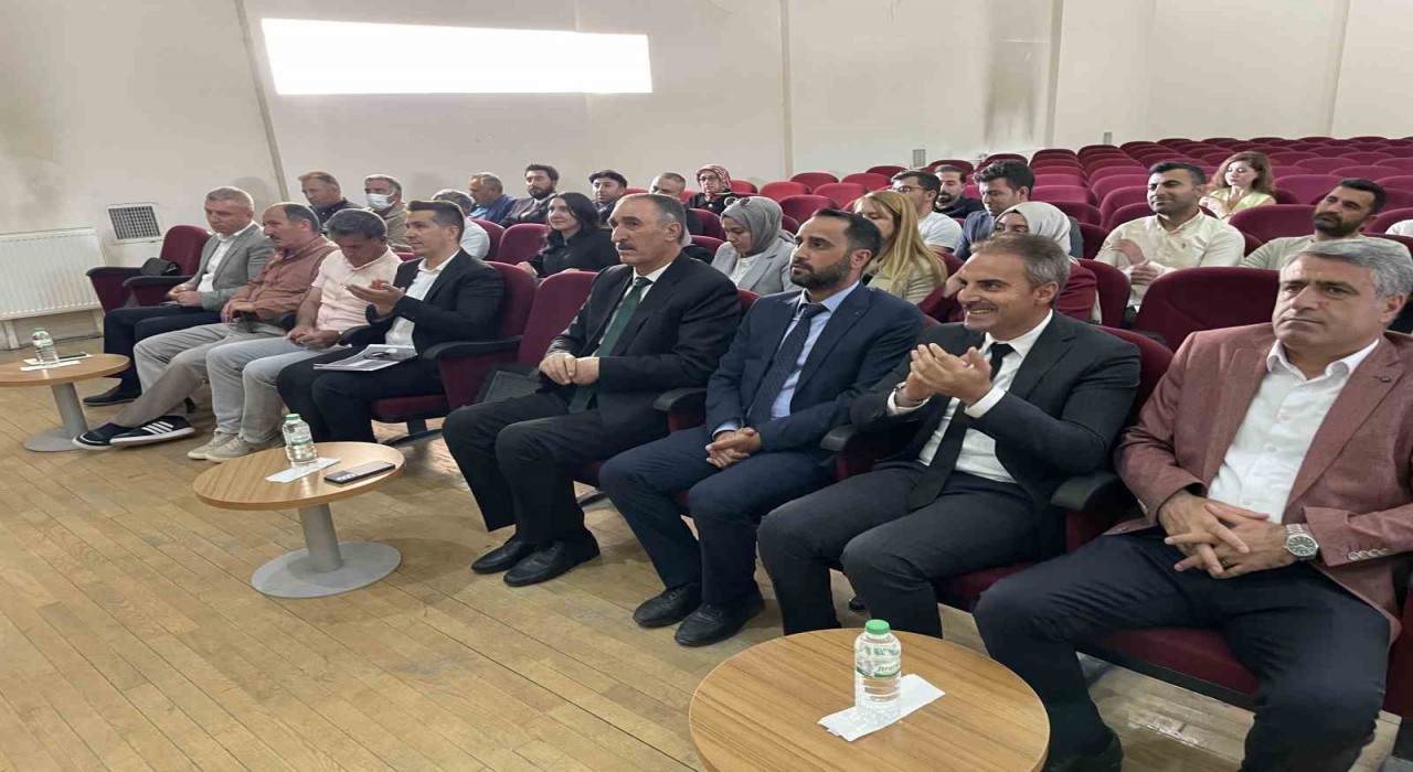 Malazgirtte yılsonu değerlendirme toplantısı yapıldı