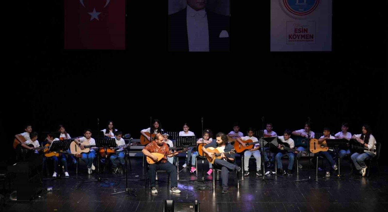 Maltepede geleceğin sanatçılarından yıl sonu gösterisi