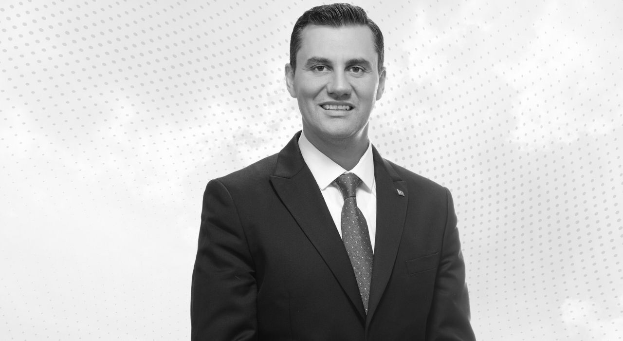 Manisa Büyükşehir Belediye Başkanı Zeyrek Hayatını Kaybetti