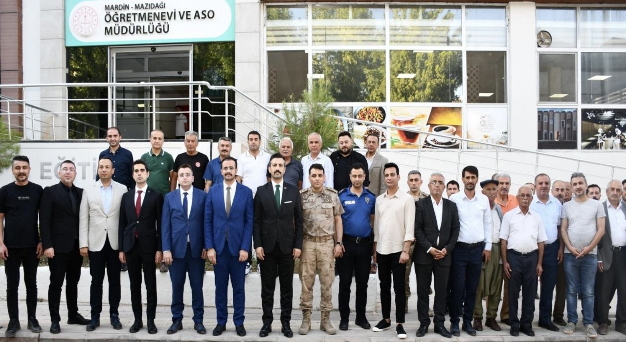 Mardinde görev süreleri sona eren kurum amirlerine veda yemeği