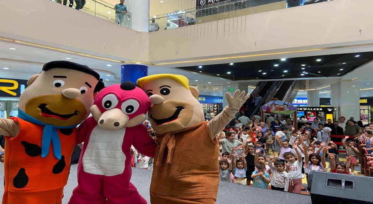 Mardinde öğrencilere karne hediyesi olarak etkinlikler düzenleniyor