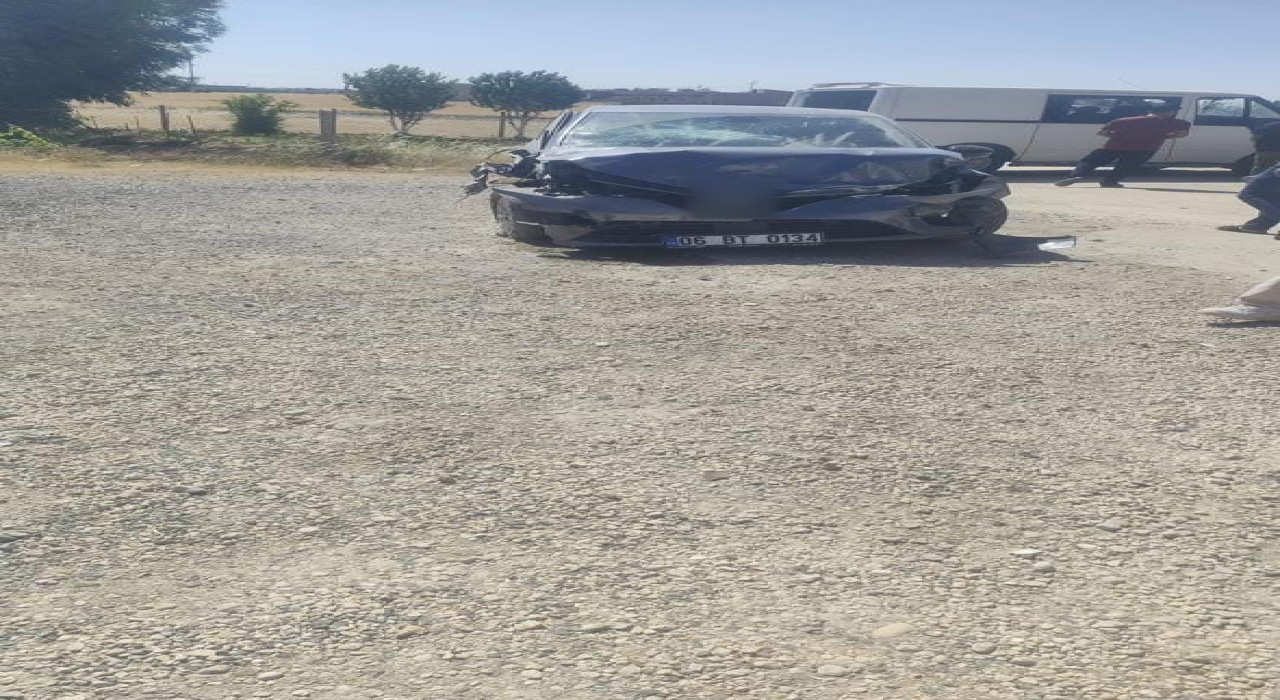 Mardinde otomobil ile motosiklet çarpıştı: 1 ölü