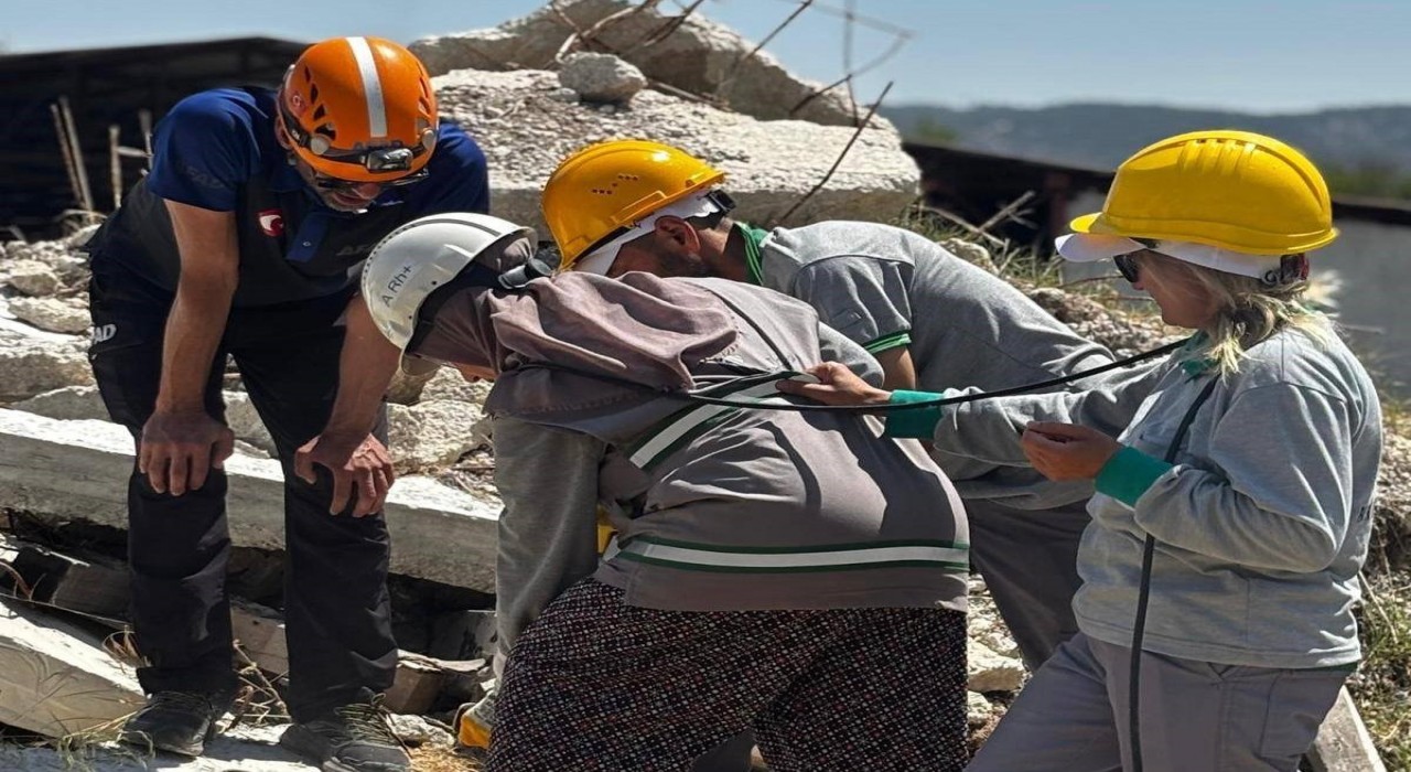 Merkezefendi Belediyesi Arama Kurtarma Ekibi afetlere karşı hazır