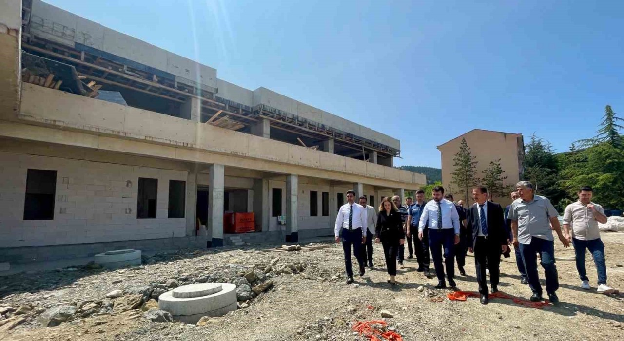 Milletvekili Cem Şahin, Ovacıkta ki yatırımları yerinde inceledi