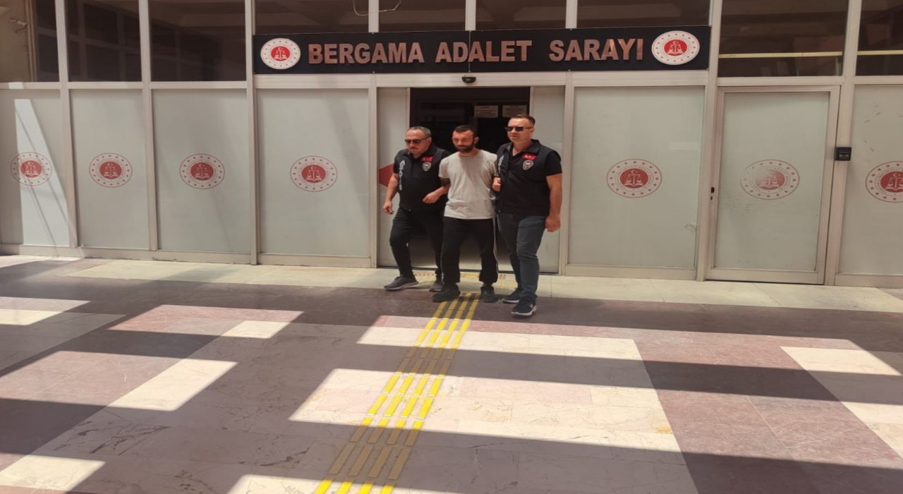 Mısır tarlasına gizlenen uyuşturucu taciri yakalandı