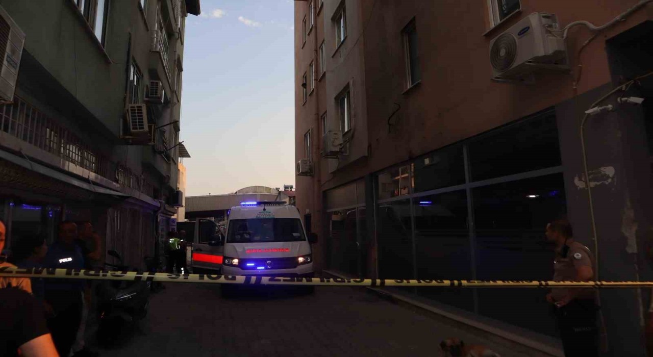 Muğlada alkol masasında bıçaklı kavga: 2 ölü, 2 yaralı